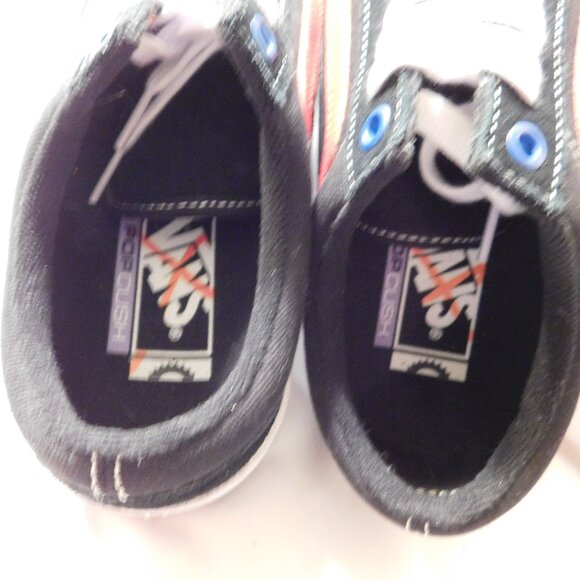 VANS First in BMX Old Sneakers Red and Black Men's Size 7 - Picture 3 of 7